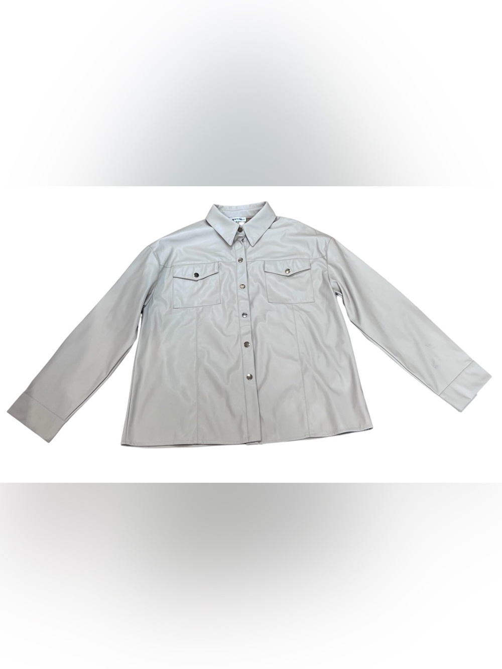 LYWM WOMAN Faux Leather Shacket Womens Medium Beige Cream Button Up Shirt Jacket